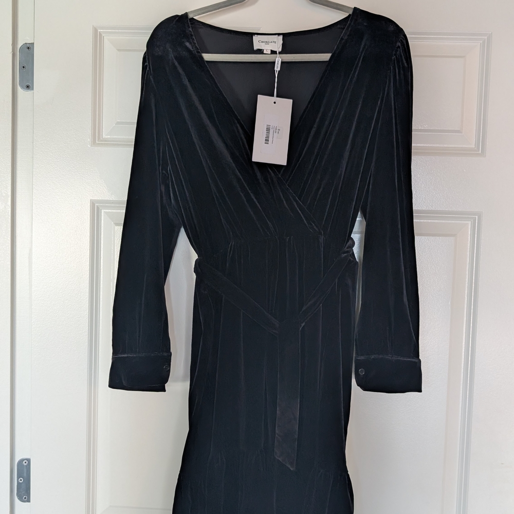 French Designer Velvet Black Long Sleeve Mini Dress